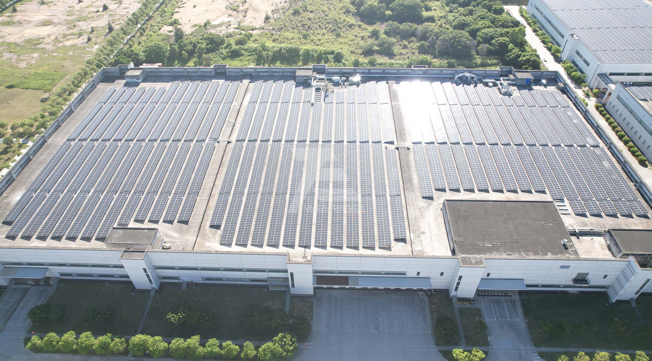 水泥屋顶分布式工商业光伏