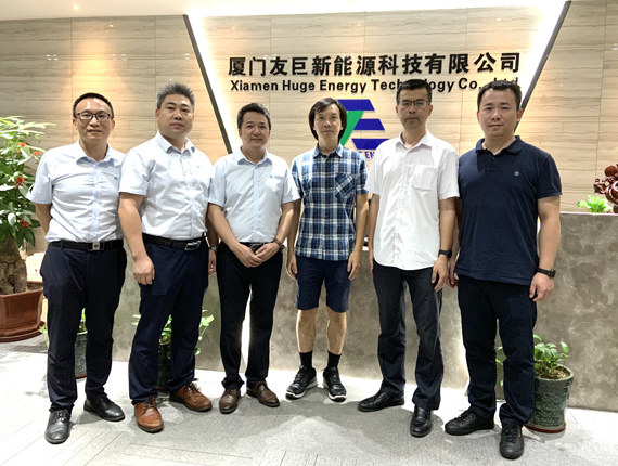 江夏学院与友巨合作的“能源型钙钛矿材料与器件创新团队”获得批准立项建设