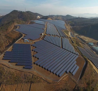 太阳能光伏地面斜坡架台，中国