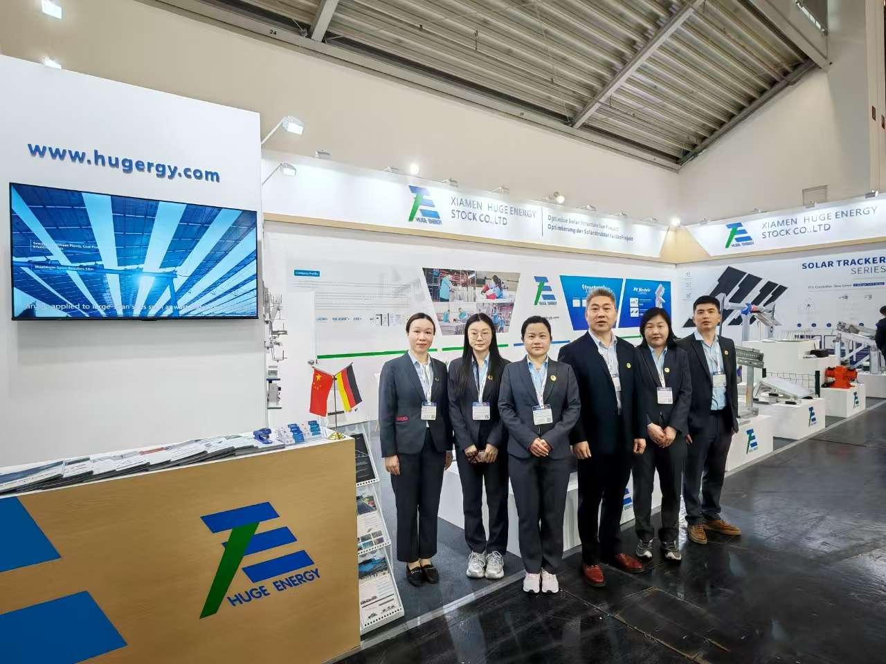 携「光」而至！请接收友巨新能源闪耀Intersolar Europe2025精彩瞬间
